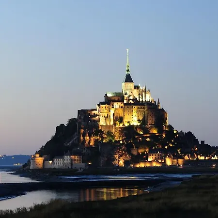 Studio 2 Pers Vue Mer Cancale